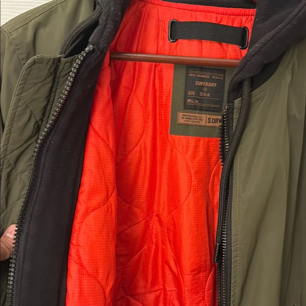 Superdry Olive Green Hooded Men's Jacket - Picture 2 of 6